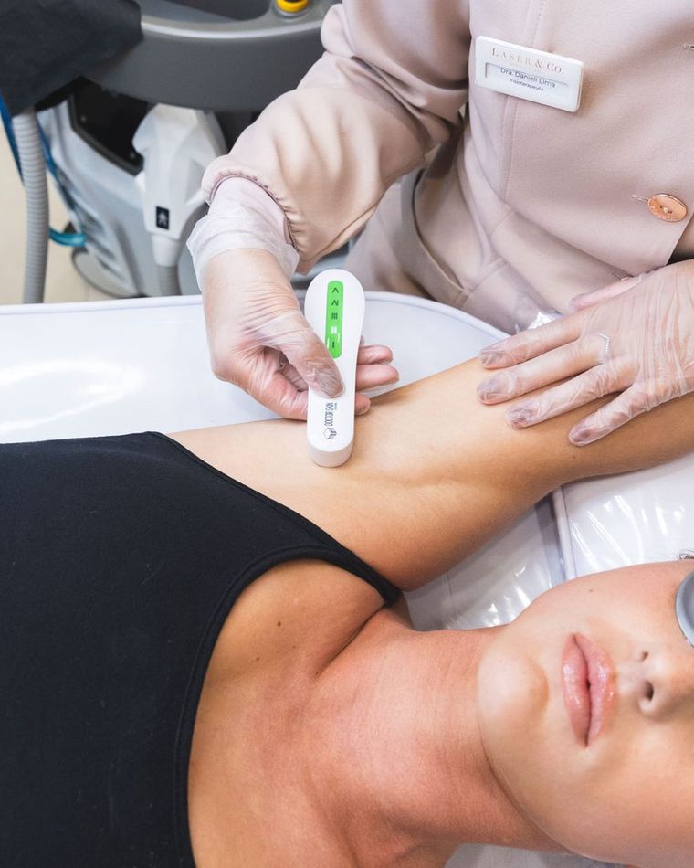 Sessão de depilação a laser na unidade Mooca